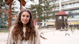 Engagement hoch Zehn (Video)